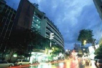 New Empire Hotel Bangkok Extérieur photo