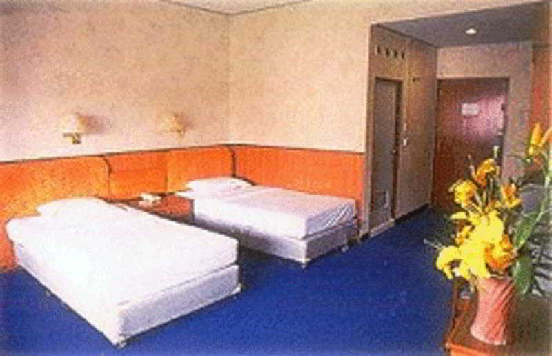 New Empire Hotel Bangkok Extérieur photo
