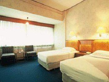 New Empire Hotel Bangkok Extérieur photo